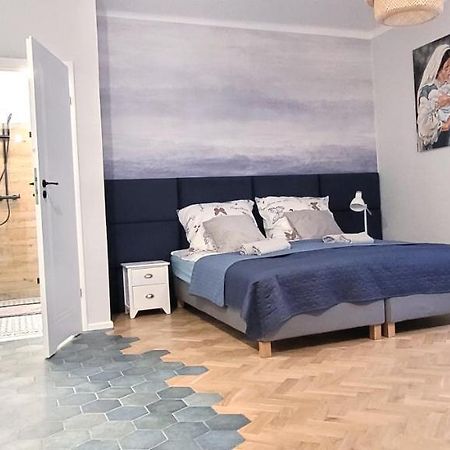 Kana - Stylish Apartment In Krakow Pomorska - Close, Wifi, Smart Tv Luaran gambar