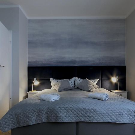 Kana - Stylish Apartment In Krakow Pomorska - Close, Wifi, Smart Tv Luaran gambar