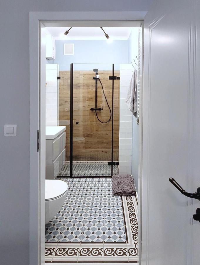 Kana - Stylish Apartment In Krakow Pomorska - Close, Wifi, Smart Tv Luaran gambar